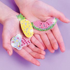  CRYSTAL CREATIONS KITS: GLITTERING HAIR ACCESSORIES CC-10