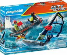 PLAYMOBIL CITY ACTION POLAR SAILOR RESCUE WITH DINGHY 70141
