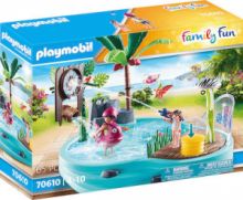 PLAYMOBIL FAMILY FUN SMALL POOL WITH WATER SPRAYER 70610