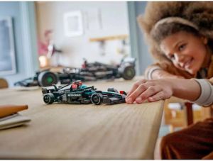 LEGO SPEED CHAMPIONS MERCEDES-AMG F1® W15 RACE CAR ΓΙΑ 10+  267ΤΜΧ 77244