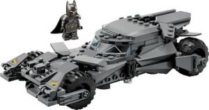  LEGO SUPER HEROES BATMAN V SUPERMAN™ BATMOBILE™ ΓΙΑ 9+ ΕΤΩΝ 220ΤΜΧ 76331