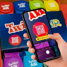HASBRO ΕΠΙΤΡΑΠΕΖΙΟ ΠΑΙΧΝΙΔΙ TWISTER AIR 