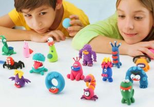 HEY CLAY CLAYMATES ΕΝΤΟΜΑ ΠΟΛΥΧΡΩΜΟΣ ΠΗΛΟΣ 390GR